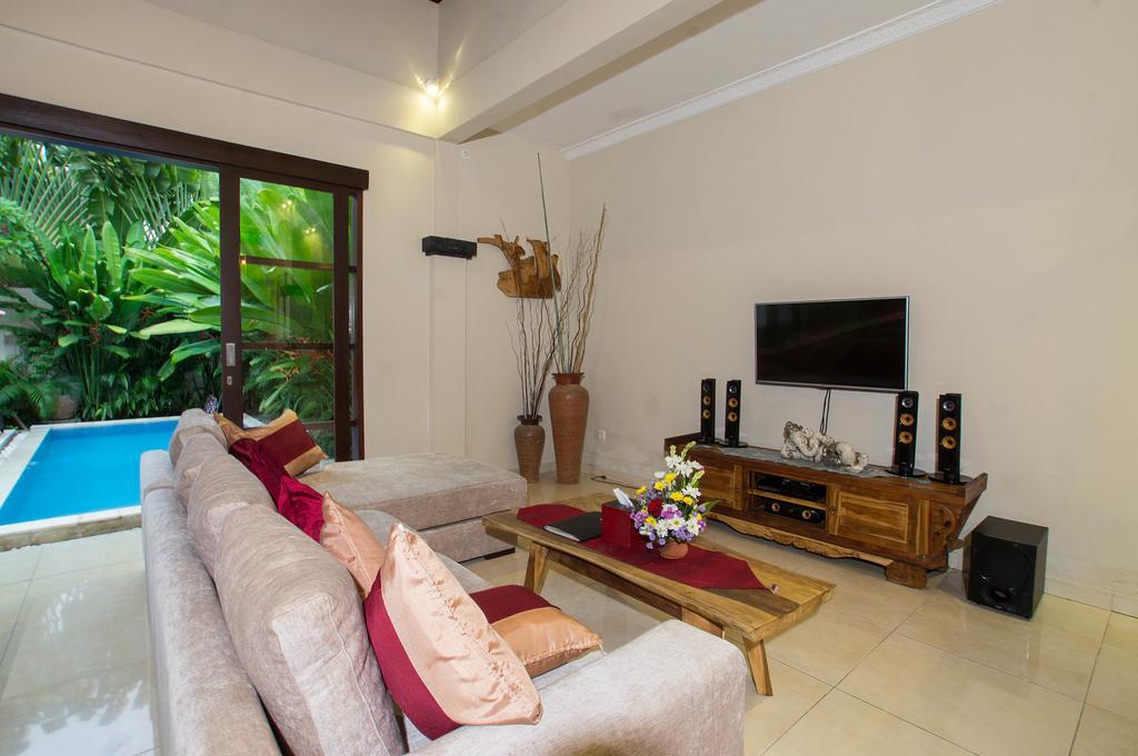 Villa Arushi Seminyak Dış mekan fotoğraf