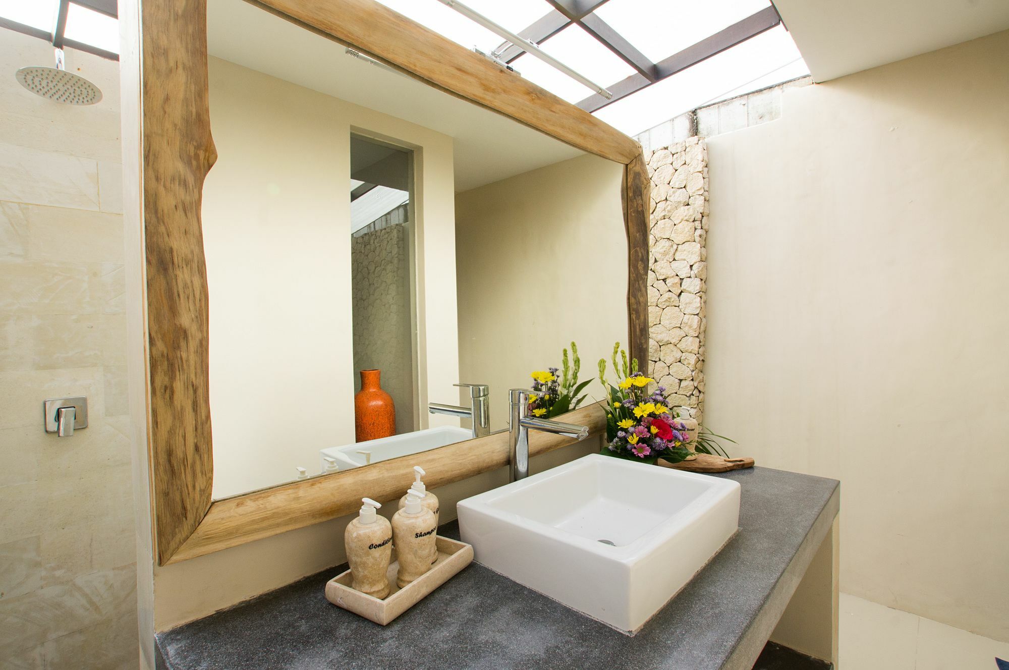 Villa Arushi Seminyak Dış mekan fotoğraf